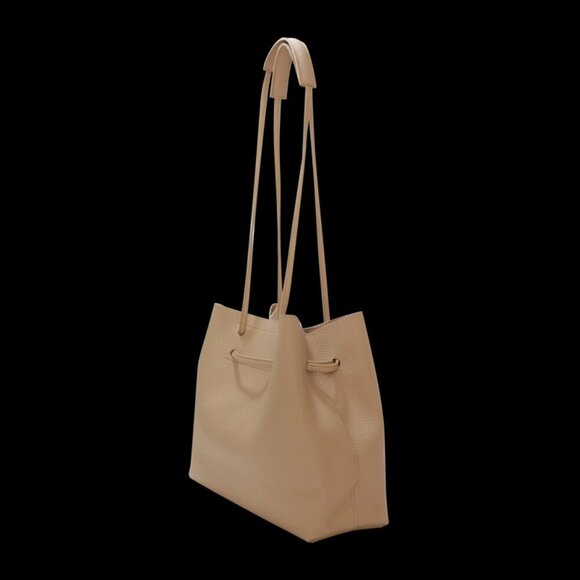 8 Other Reasons Tan Vegan Leather Slouchy Bucket Bag New - Picture 2 of 5